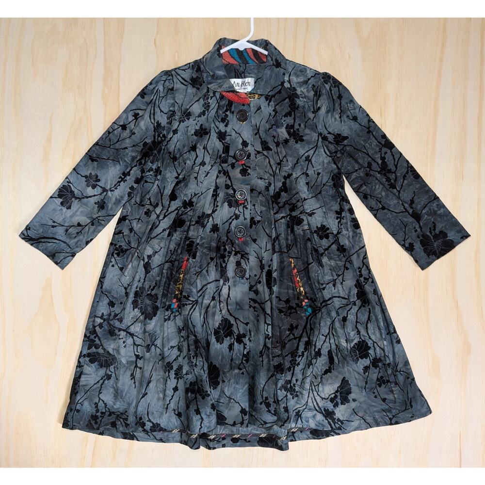 An Ren New York Tunic Top Button Shirt Small Velvet Burnout Floral Art NEW